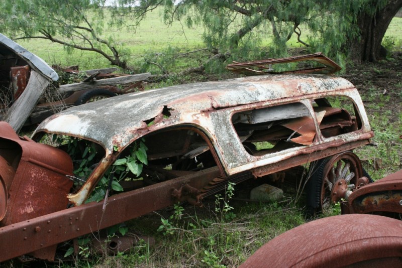 Holden panel van roof-c.JPG